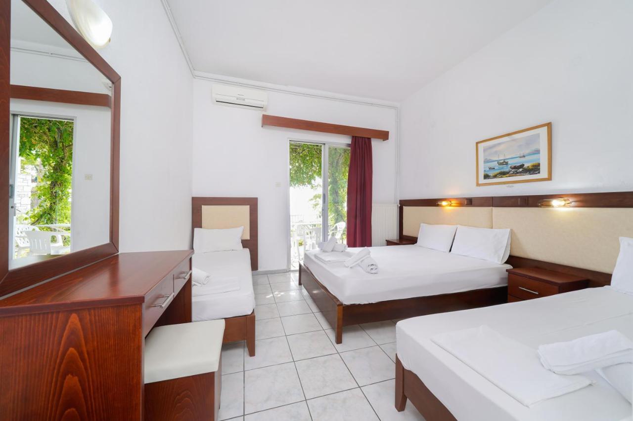 Chrissafis Hotel Панагия Екстериор снимка
